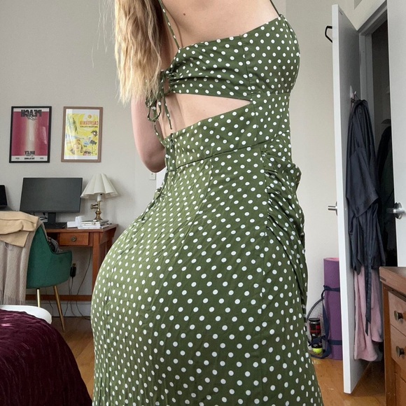 Gorgeous green/white LINEN BLEND POLKA DOT MIDI DRESS😍 - Picture 7 of 12